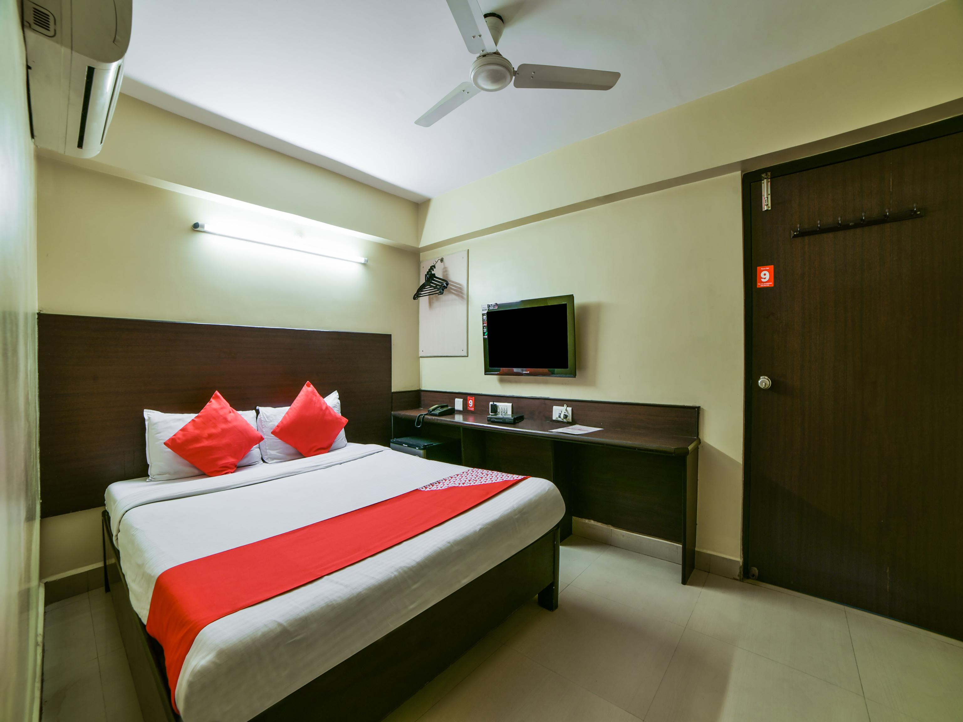 Oyo 2840 Kanha Grand ไฮเดอราบัด ภายนอก รูปภาพ