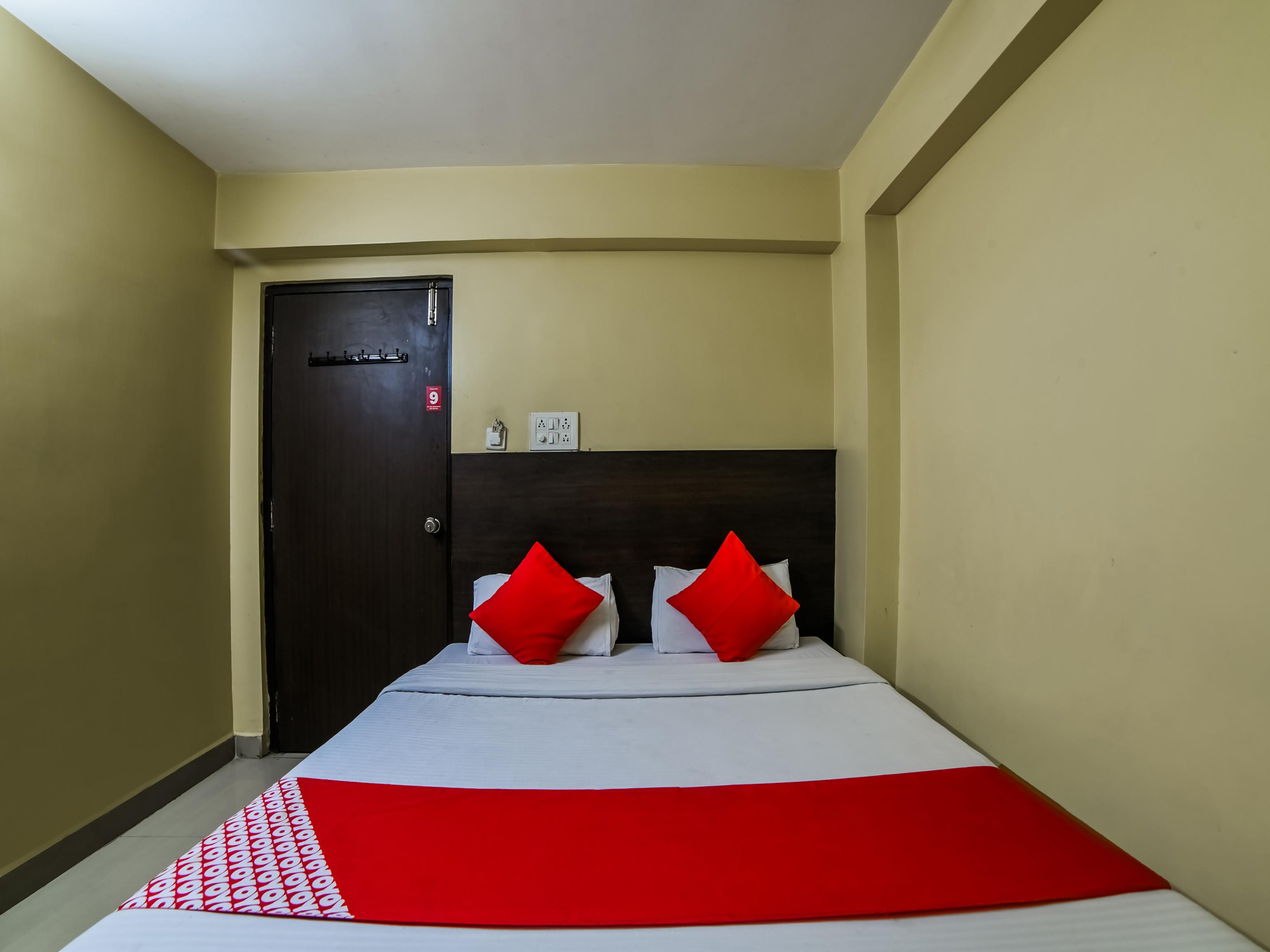 Oyo 2840 Kanha Grand ไฮเดอราบัด ภายนอก รูปภาพ