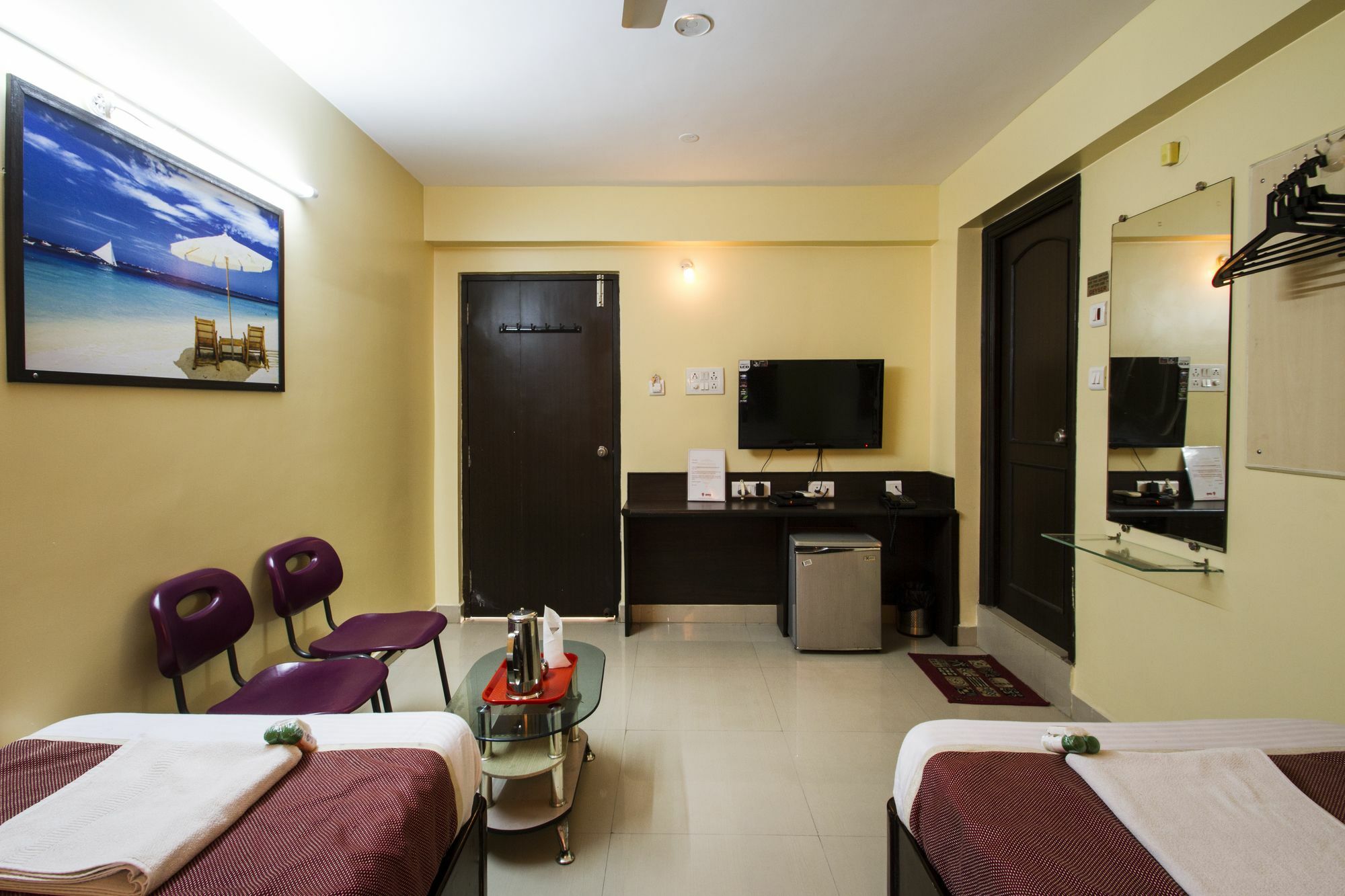 Oyo 2840 Kanha Grand ไฮเดอราบัด ภายนอก รูปภาพ